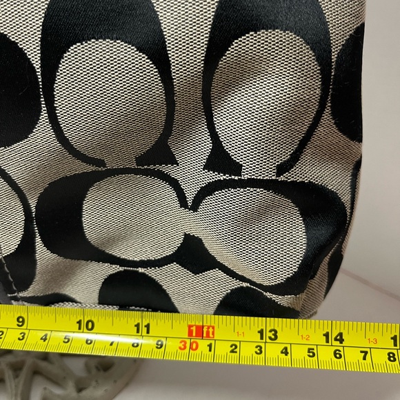 Coach Signature Foldover Tote H1380-F23304 - Picture 12 of 14